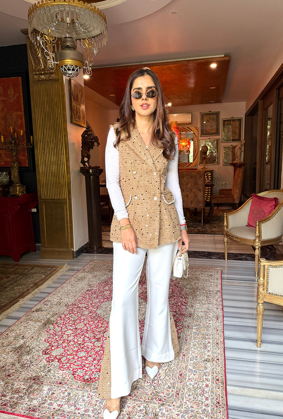 Soho Sleeveless Jacket Set |Gold & White